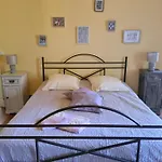 Château De Villeneuve - Alojamento de Acomodação e Pequeno-almoço Montolieu