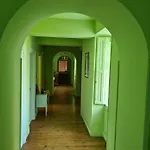 Château De Villeneuve - Alojamento de Acomodação e Pequeno-almoço Montolieu