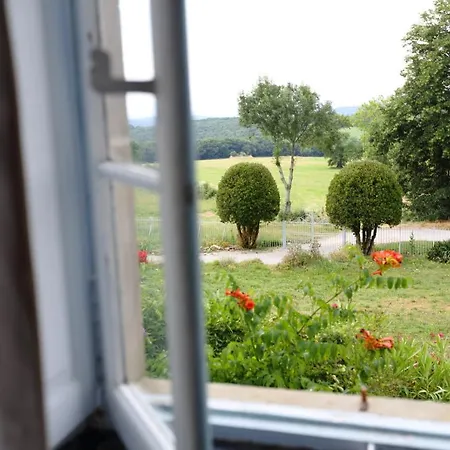 Chateau De Villeneuve - * Montolieu