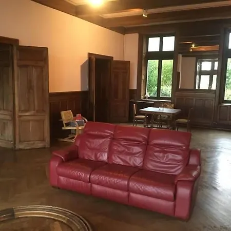 Chateau De Villeneuve - Bed & Breakfast Montolieu