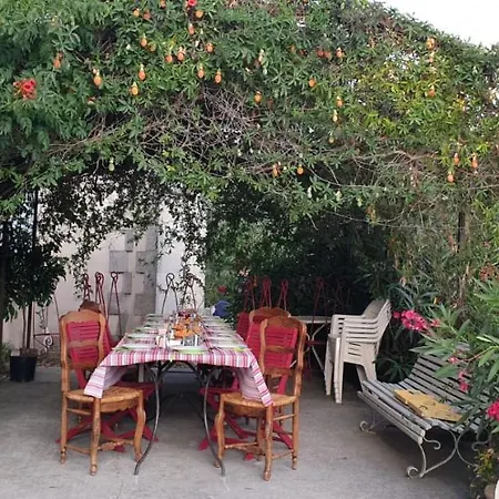 Bed & Breakfast Chateau De Villeneuve - Montolieu